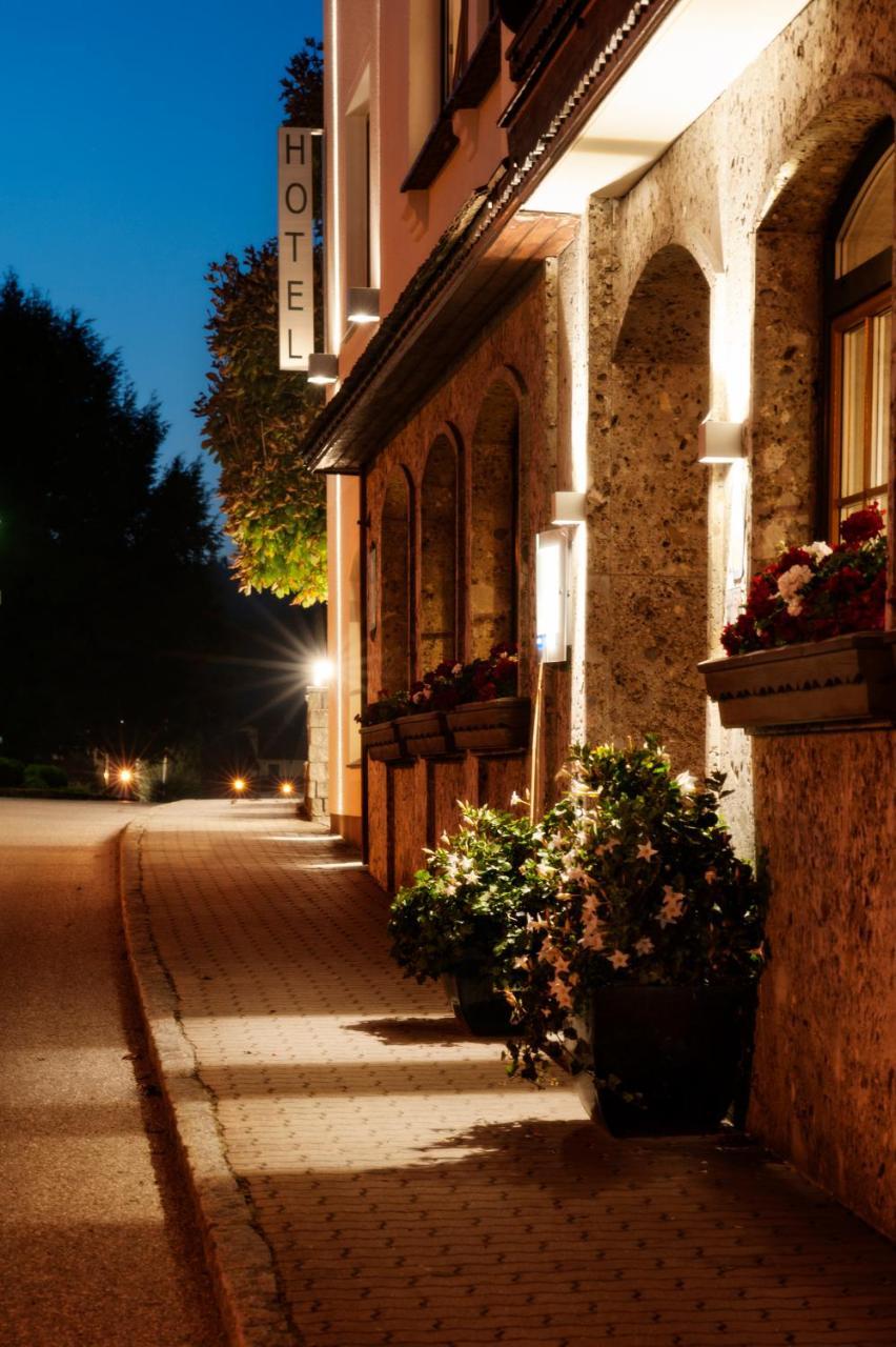 Hotel-Gasthof Beim Böckhiasl Neukirchen an der Vöckla Exterior foto